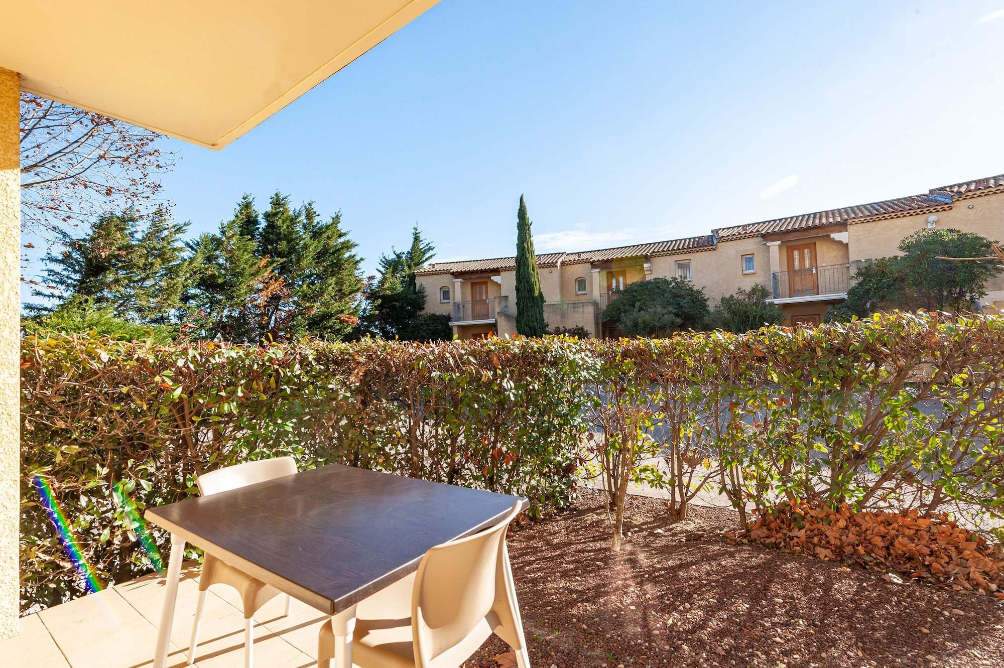 Residhotel Golf Grand Avignon Vedène Exterior foto