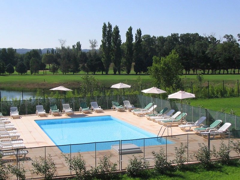Residhotel Golf Grand Avignon Vedène Exterior foto
