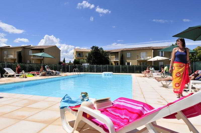 Residhotel Golf Grand Avignon Vedène Exterior foto