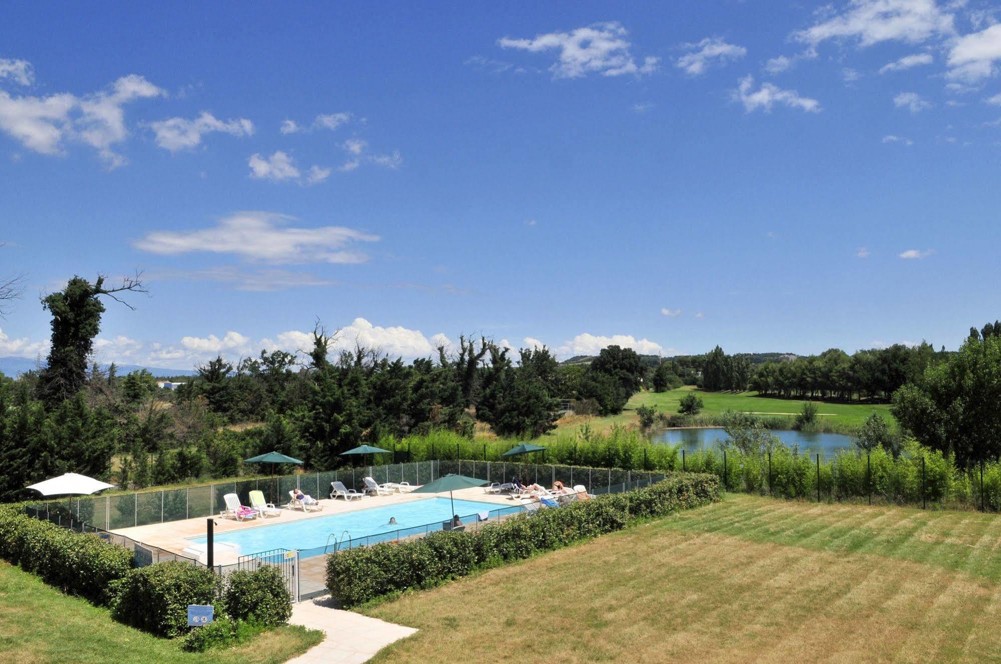 Residhotel Golf Grand Avignon Vedène Exterior foto